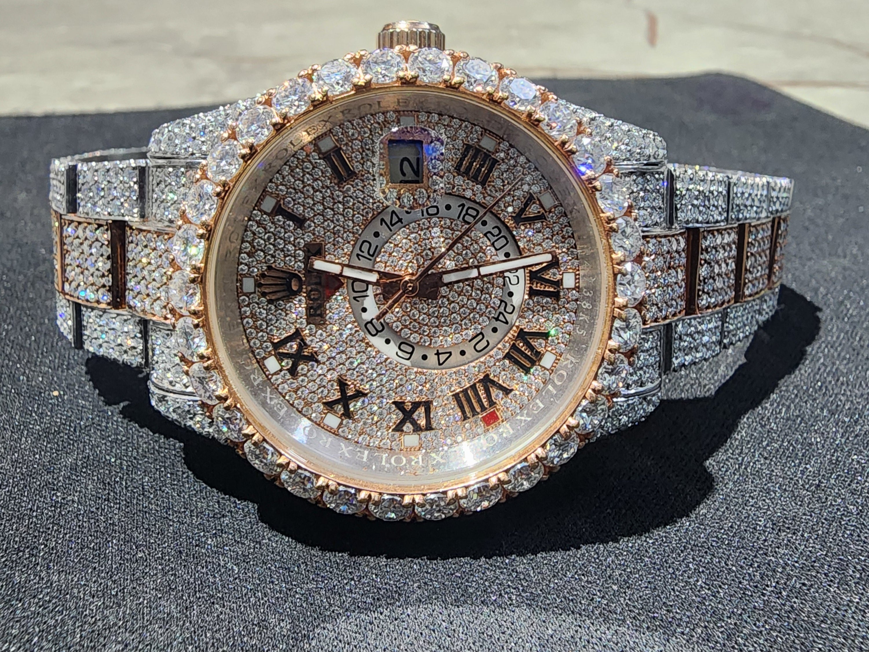Luxury Moissanite Diamond Watch | VVS  | Handcrafted Stainless Steel | Iced Out Hip-Hop Watch