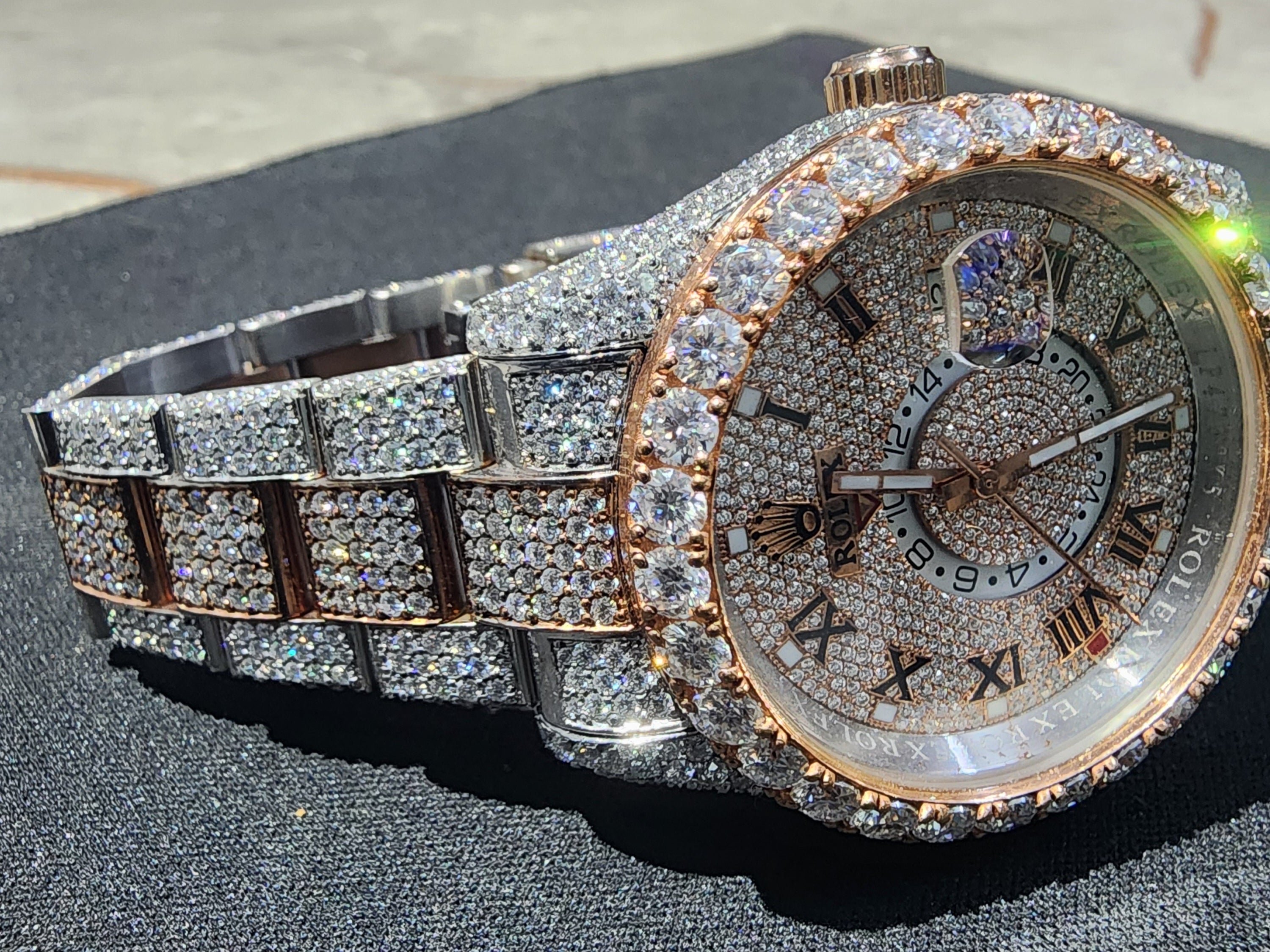 Luxury Moissanite Diamond Watch | VVS  | Handcrafted Stainless Steel | Iced Out Hip-Hop Watch